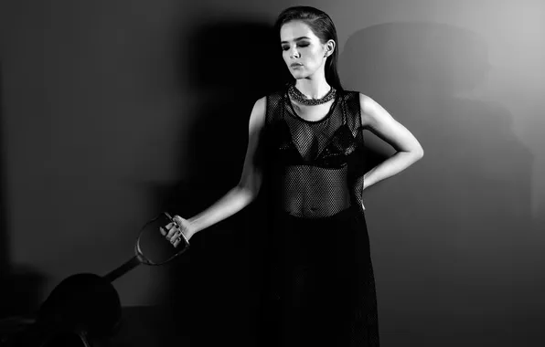 Photo, actress, black and white, journal, Zoey Deutch, Bello, Zoey Deutch, Aleksandar Tomovic