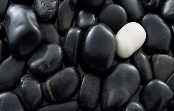 White, pebbles, stones, black