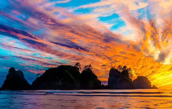 Picture sea, clouds, rocks, glow