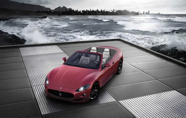 The ocean, Maserati, 2011, GranCabrio