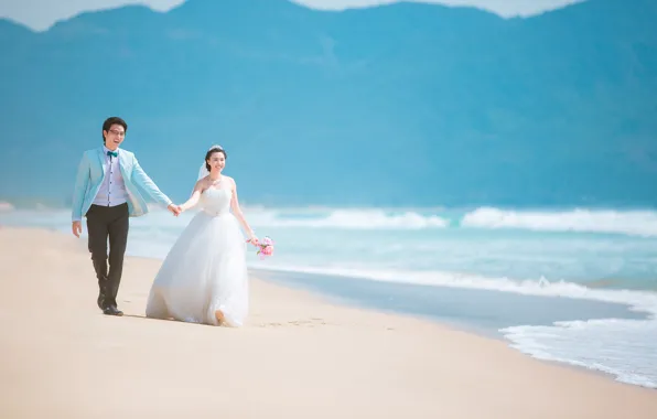 Picture wave, beach, mountains, bouquet, pair, the bride, wedding, the groom