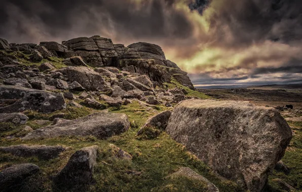 Picture the sky, clouds, stones, rocks