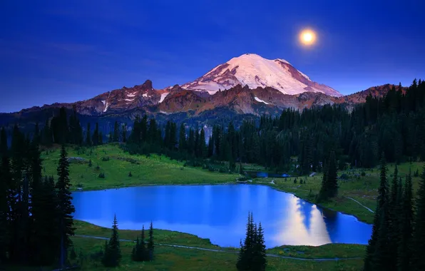 The volcano, Washington, Washington, Mount Rainier National Park, Mount Rainier, mount Rainier, Tipsoo Lake, lake …