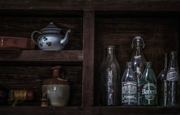 Picture bottle, kettle, shelf, still life, utensils