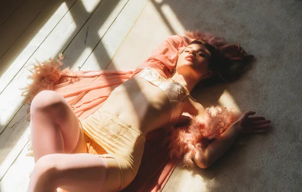 Tummy, figure, legs, waist, Alice Li