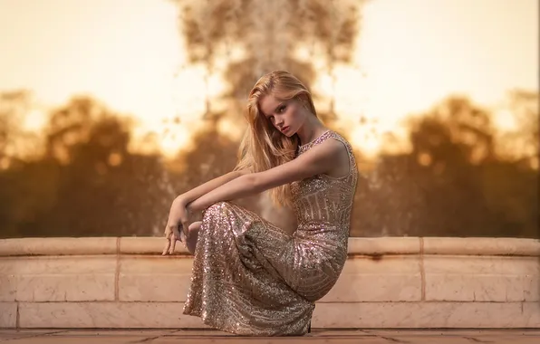 Figure, dress, Karolina