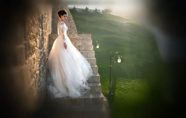 Picture girl, pose, photo, model, dress, hairstyle, ladder, the bride