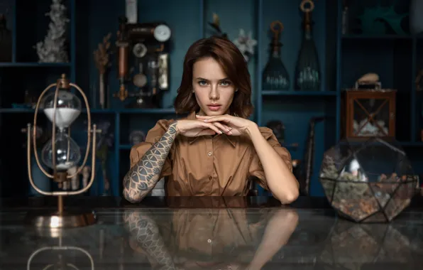 Look, glass, girl, pose, reflection, table, room, portrait