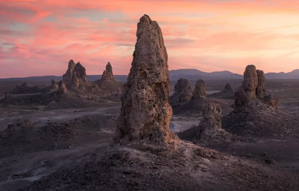 Picture the sky, clouds, mountains, nature, rocks, desert, CA, Trona Pinnacles