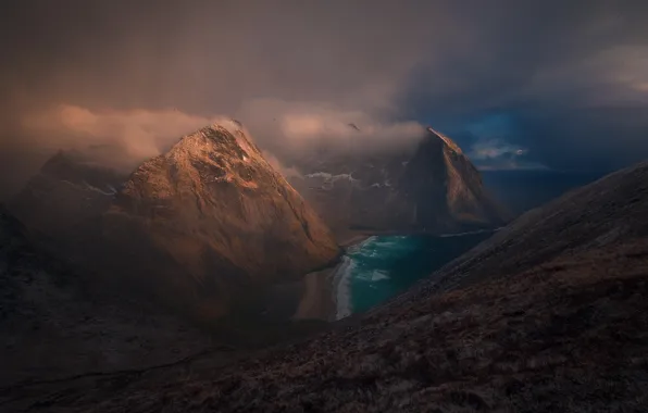 Sea, beach, clouds, mountains