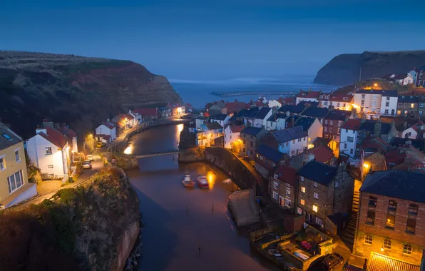 Sea, the sky, lights, home, Bay, the evening, UK, North Yorkshire