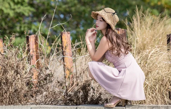 Picture girl, hat, Asian