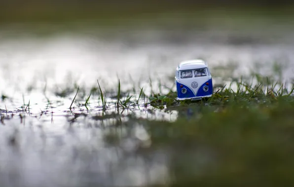 Machine, grass, blue, nature, toy, Volkswagen, puddle, bus