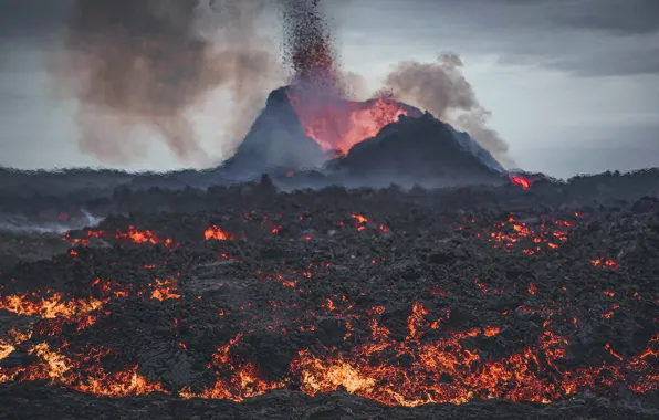 Nature, the volcano, lava