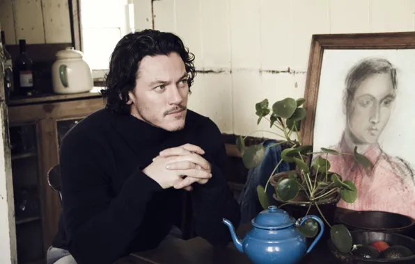 Portrait, male, curls, Luke Evans, Luke Evans