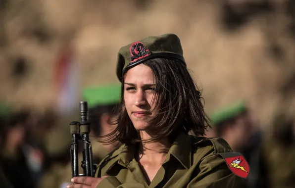 Picture girl, weapons, soldiers, Israel Defense Forces