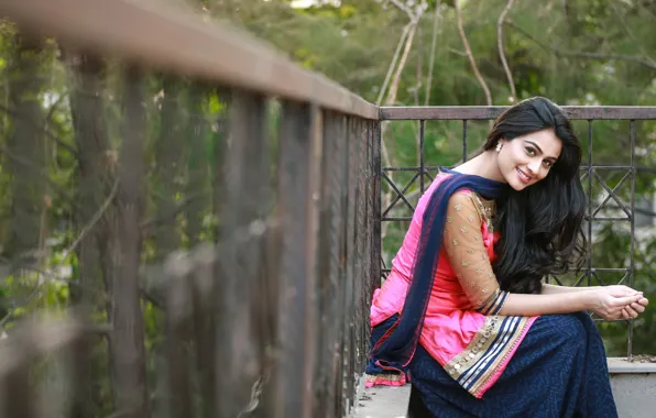 Girl, hot, sexy, eyes, smile, beautiful, figure, model