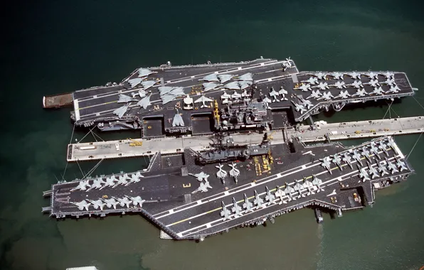 Picture weapons, ships, Doc, USS MIDWAY (CV-41), USS INDEPENDENCE (CV-62)