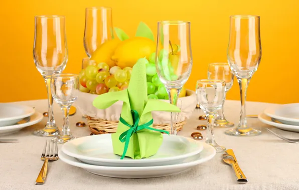 Table, glass, grapes, serving
