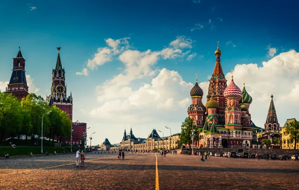 Picture The sky, Cathedral, Area, Watch, People, Moscow, The Kremlin, St. Basil's Cathedral