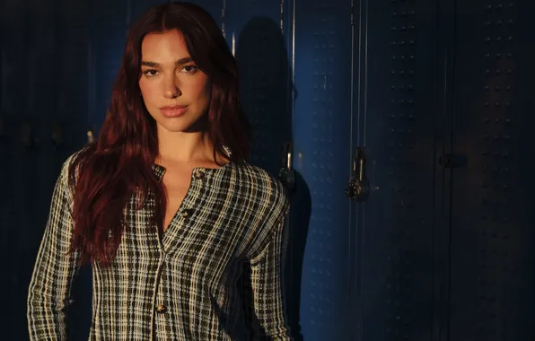 Singer, portrait, dua lipa