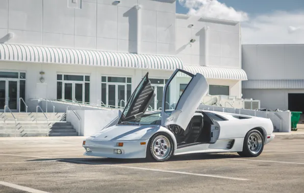 Parking, White, Lamborghini Diablo, Scissor doors, Italian car