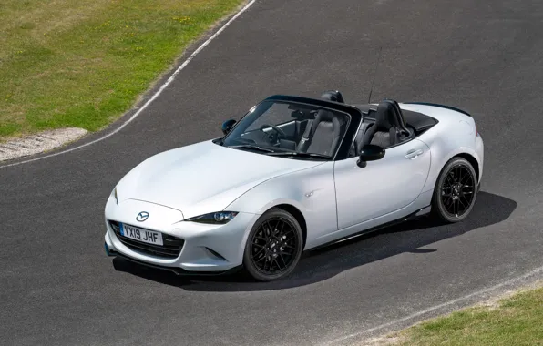 Photo, White, Convertible, Mazda, Car, MX-5, 2019, Design Pack