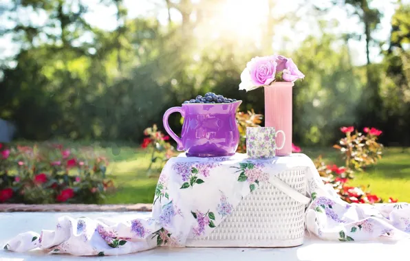 Flowers, berries, table, basket, blueberries, Cup, vase, pitcher