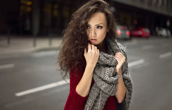 Portrait, scarf, Martin Kühn, Luiza