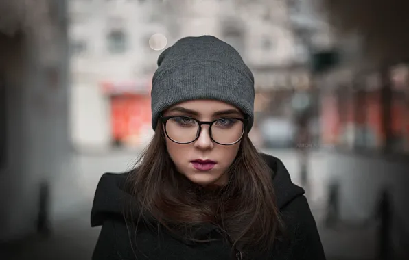 Picture girl, the city, portrait, glasses, cap, bokeh