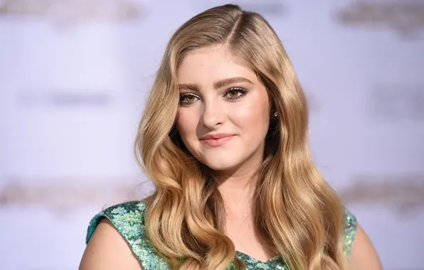 Picture Willow Shields, The Hunger Games:Mockingjay-Part 1, Willow Shields, THE Premiere