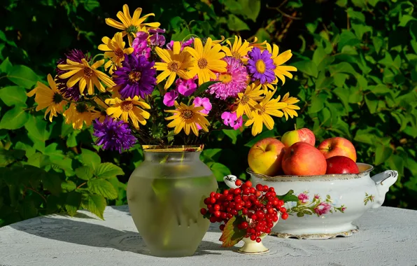 Apples, bouquet, Kalina, Phlox, asters, rudbeckia