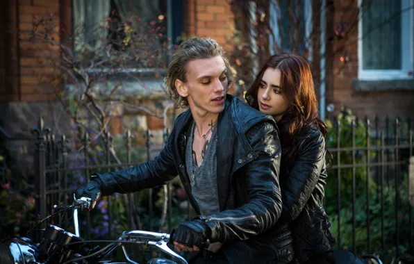 Picture Lily Collins, Jamie Campbell Bower, The Mortal Instruments:City of Bones, The mortal instruments:City of bones