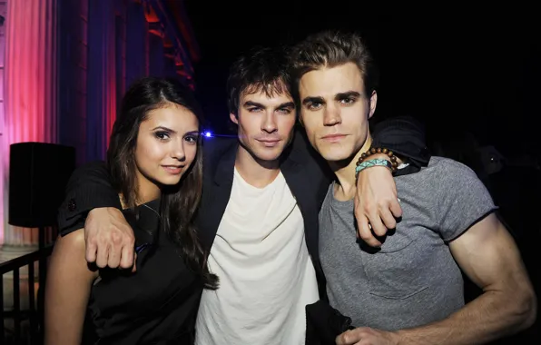 Nina Dobrev, Nina Dobrev, The Vampire Diaries, Ian Somerhalder, Ian Somerhalder, Paul Wesley