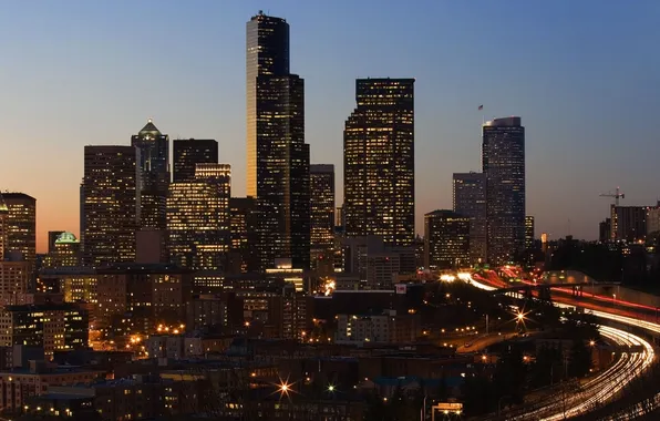 Avtomagistral, Utro, rushhour, neboskrobi