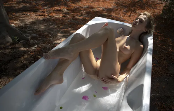 Girl, body, bath