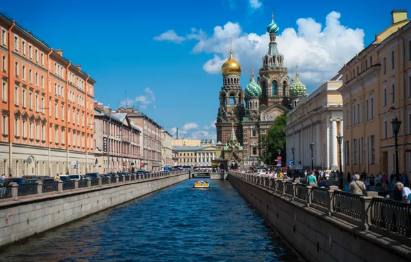 Picture channel, temple, St. Petersburg