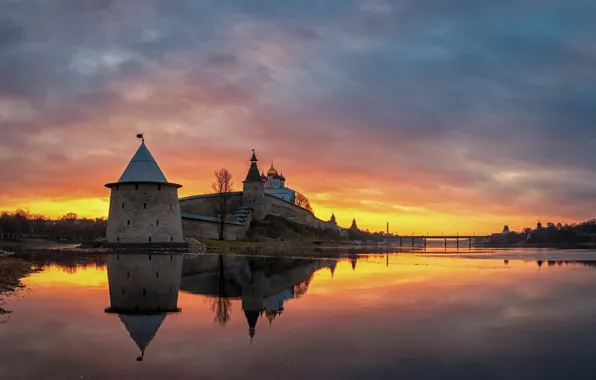 The sky, clouds, sunset, lake, reflection, view, the evening, the Kremlin