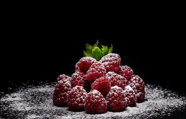 Wallpaper berries, raspberry, powdered sugar, mint