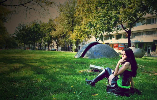 GRASS, DRESS, BRUNETTE, CORSET, BOOTS, GREEN, PARK, LAWN