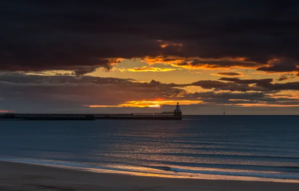 Beach, clouds, nature, the ocean, dawn, lighthouse, pierce