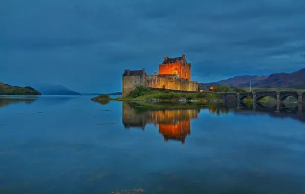 Picture night, lights, lake, castle, Scotland, Eilean Donan