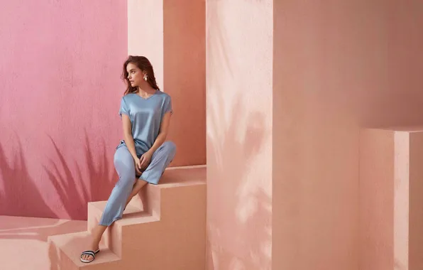 Picture look, girl, steps, Barbara Palvin