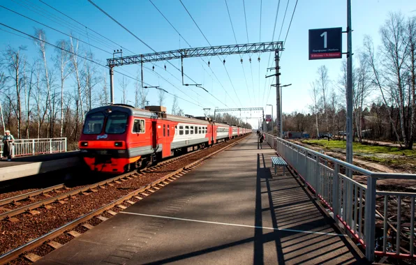 Railroad, platform, Train, "Precepts of Ilyich" of the Moscow railway, stopping point