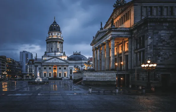 The evening, The city, Area, Building, Columns, Classicism, Paradisa Architecture