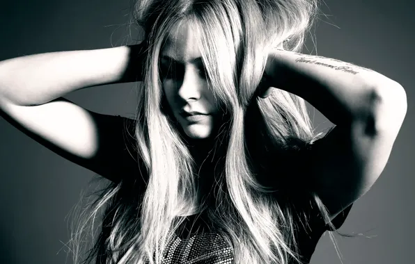 Picture singer, Avril Lavigne, Avril Lavigne, The Hollywood Reporter