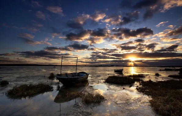 Landscape, lake, boats, morning