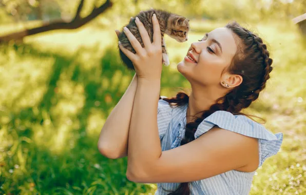 Picture girl, kitty, pet
