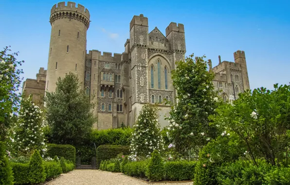 Picture summer, the sky, trees, England, garden, architecture, neo-Gothic, arundel Castle