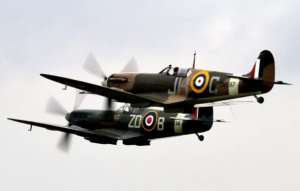 The sky, fighters, British, .WW2, Spitfire LF.Vb и LF.IXb